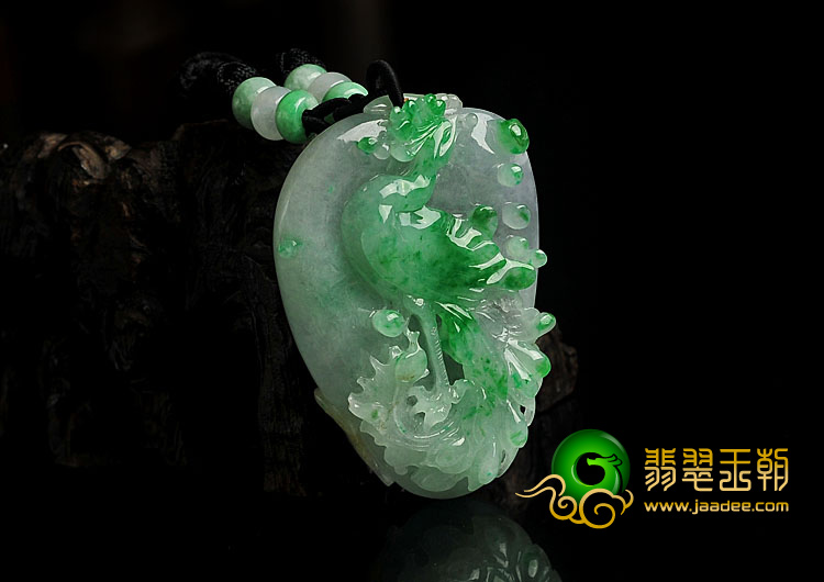 冰种三彩缅甸翡翠A货孔雀挂件