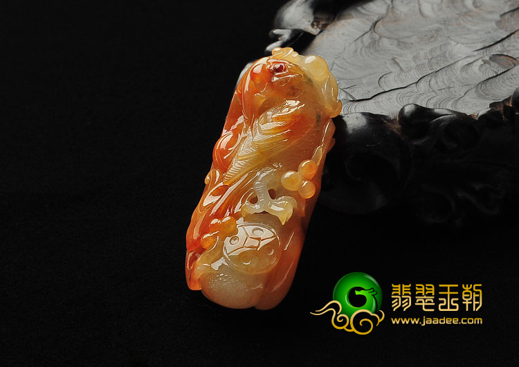 糯冰种红黄翡缅甸翡翠A货鹦鹉挂件
