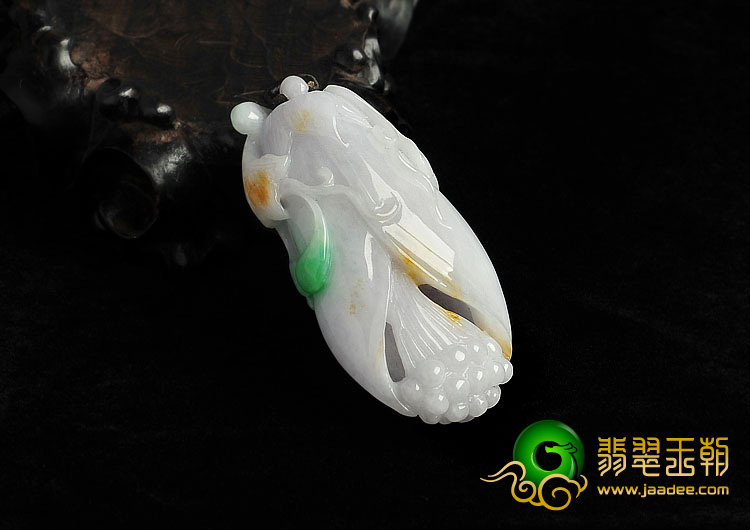 糯冰种三彩缅甸翡翠A货玉兰花挂件