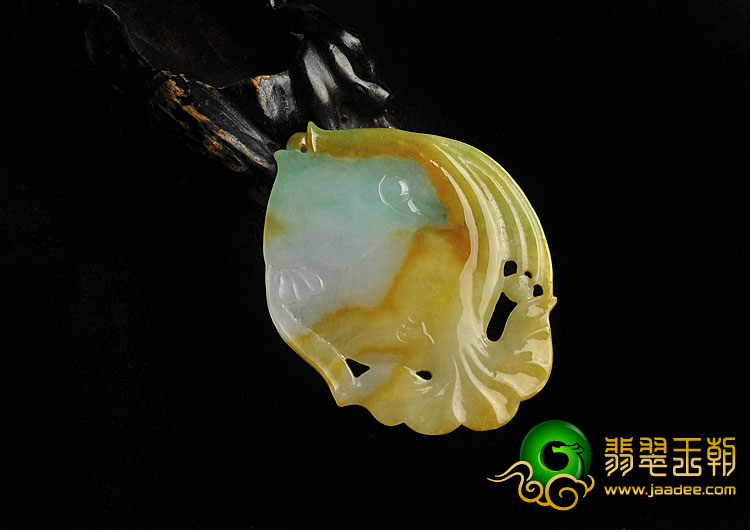 糯冰种三彩缅甸翡翠A货三彩鱼挂件