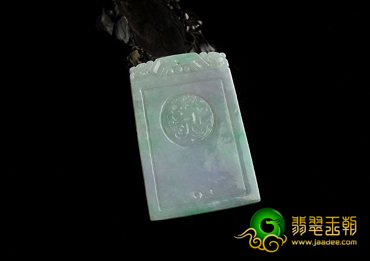 糯冰种春带彩缅甸翡翠A货仿古牌挂件