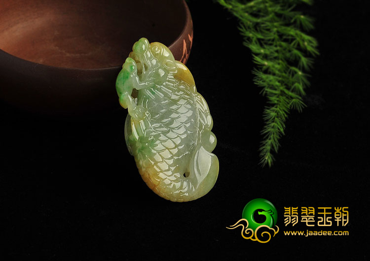 糯冰种黄加绿缅甸翡翠A货招财进宝挂件