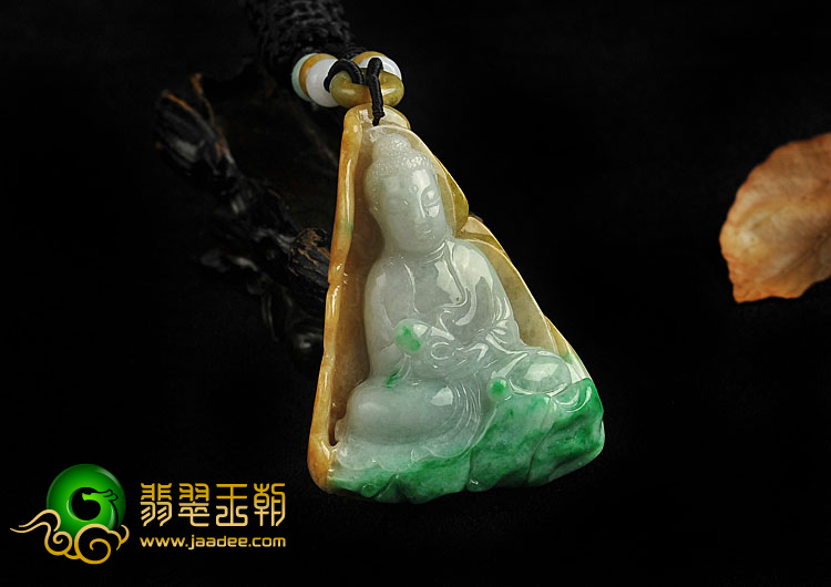 糯冰种三彩缅甸翡翠A货释迦牟尼挂件