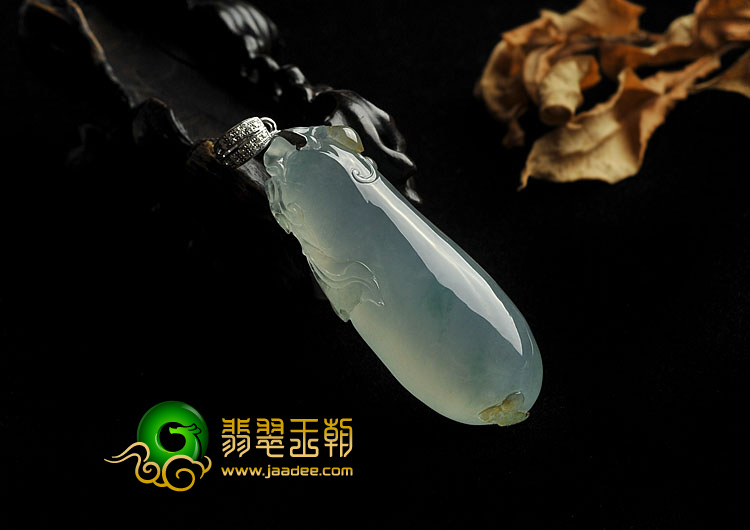 冰种飘花缅甸翡翠A货福瓜挂件