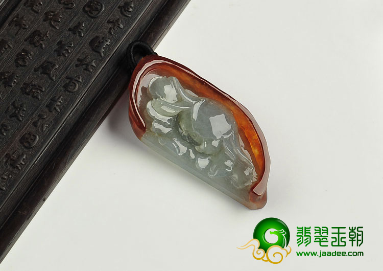 (超值推荐)冰种褐红翡缅甸翡翠A货花语挂件