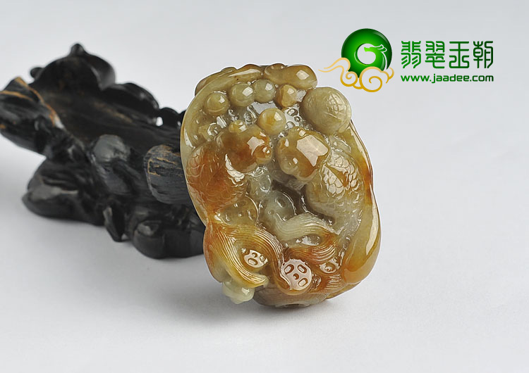 糯冰种褐黄翡缅甸翡翠A货金玉满堂挂件