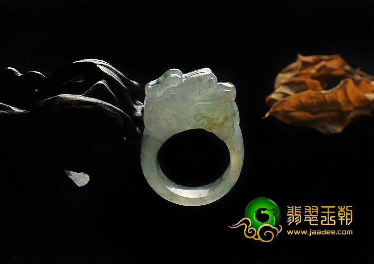 冰种飘花缅甸翡翠A货貔貅指环