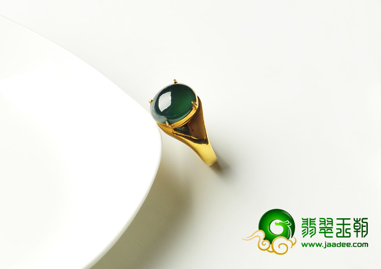 冰种菠菜绿缅甸翡翠A货戒面
