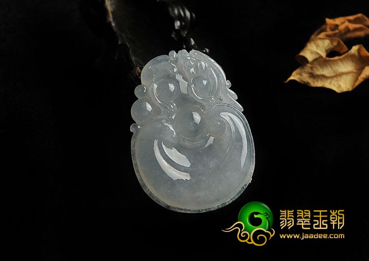 冰种淡晴水缅甸翡翠A货貔貅如意挂件