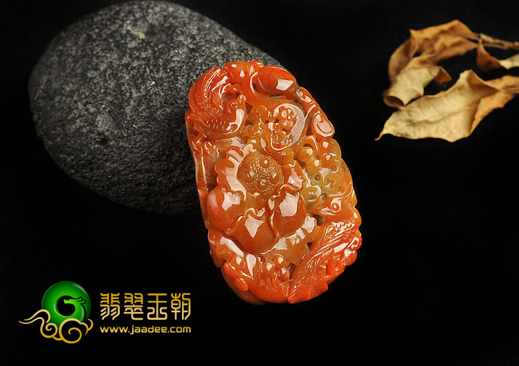 糯冰种红黄翡略飘花缅甸翡翠A货富贵双喜挂件
