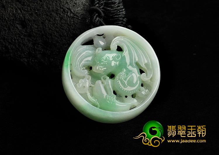 糯冰种淡春带彩缅甸翡翠A货福在眼前挂件