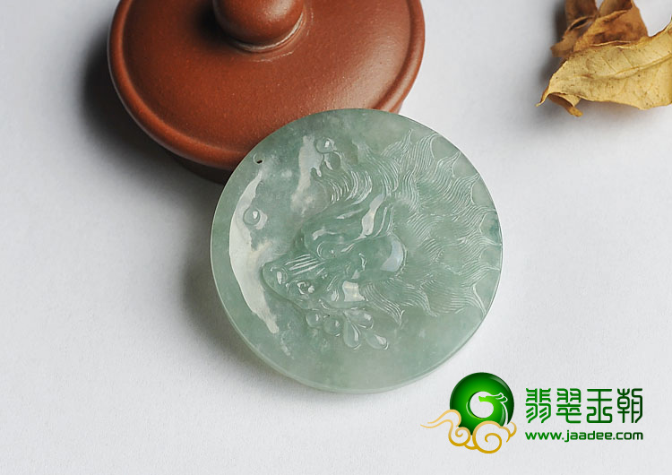 糯冰种晴水缅甸翡翠A货狼牌挂件