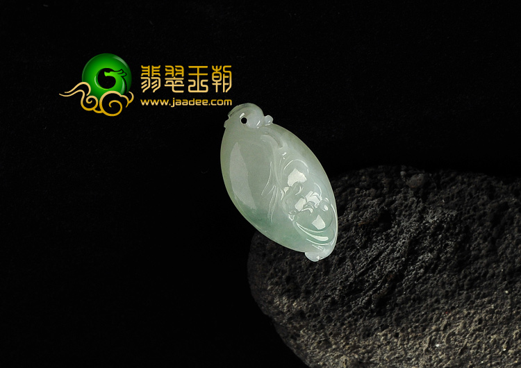 冰种晴水缅甸翡翠A货蝙蝠挂件