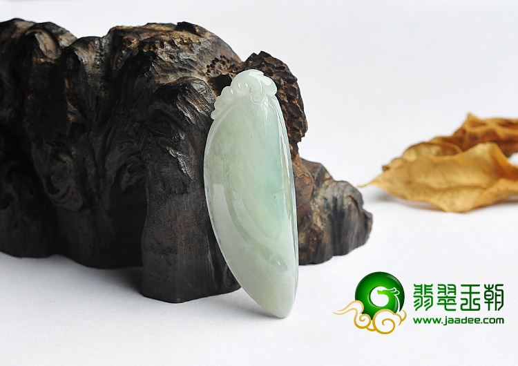 糯冰种晴水飘花缅甸翡翠A货福瓜挂件
