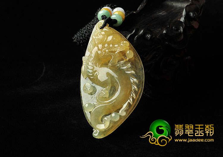 冰种黄翡飘花缅甸翡翠A货一夜成龙挂件