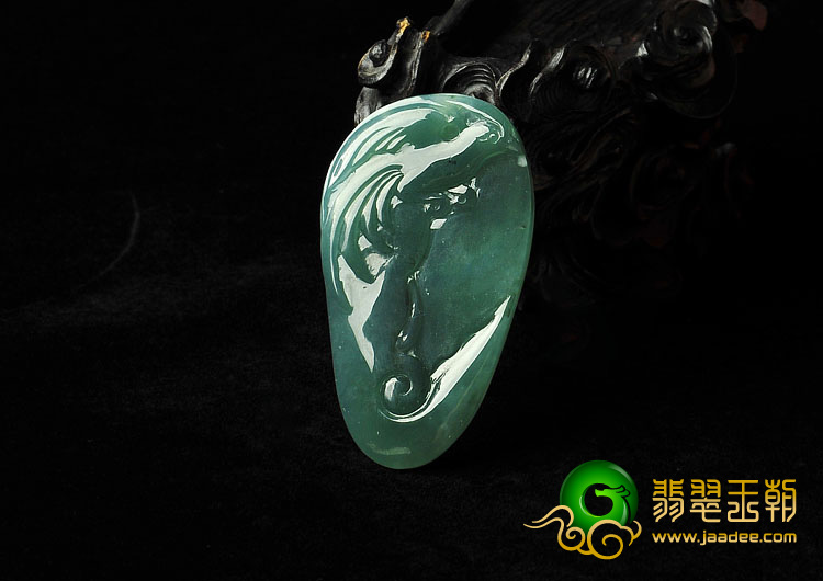 糯冰种蓝水缅甸翡翠A货喜鹊挂件
