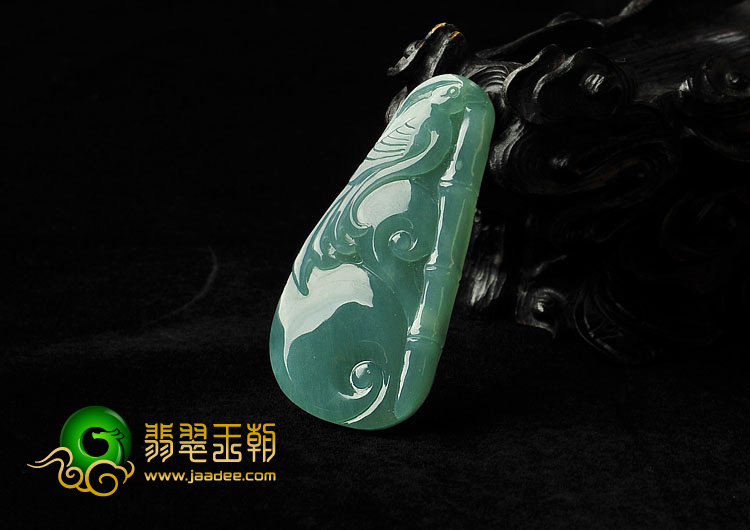 糯冰种蓝水缅甸翡翠A货节节高升挂件