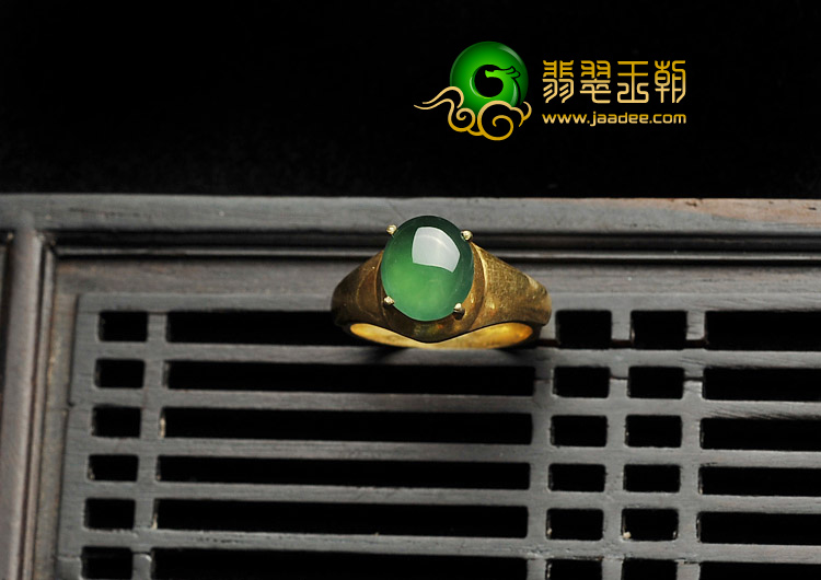 冰种菠菜绿缅甸翡翠A货戒面