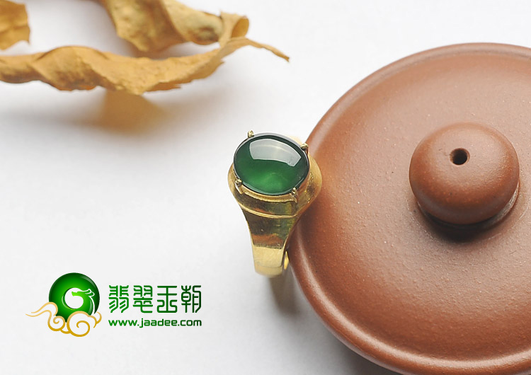 冰种菠菜绿缅甸翡翠A货戒面
