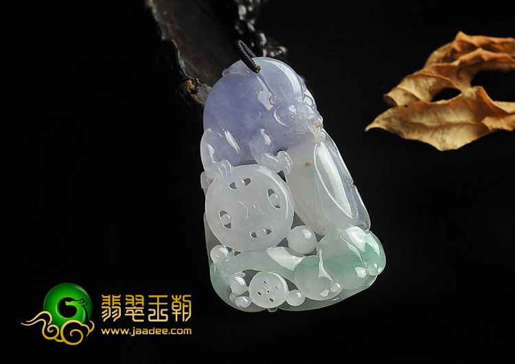糯冰种春带彩缅甸翡翠A货福在眼前挂件