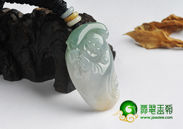 糯冰种晴水缅甸翡翠A货玉佛挂件