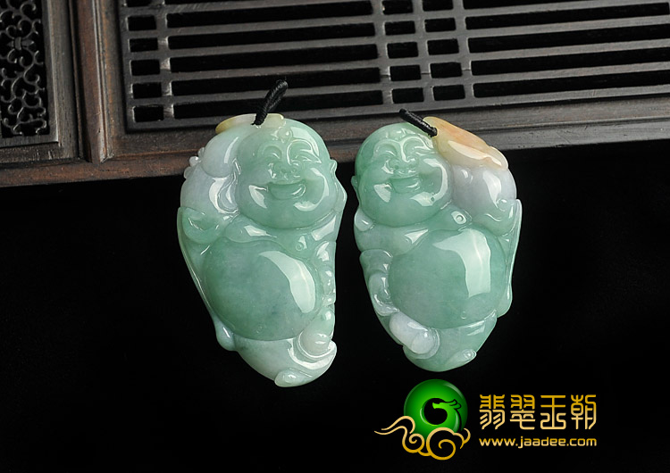 冰种豆色略带黄翡缅甸翡翠A货玉佛（一对）