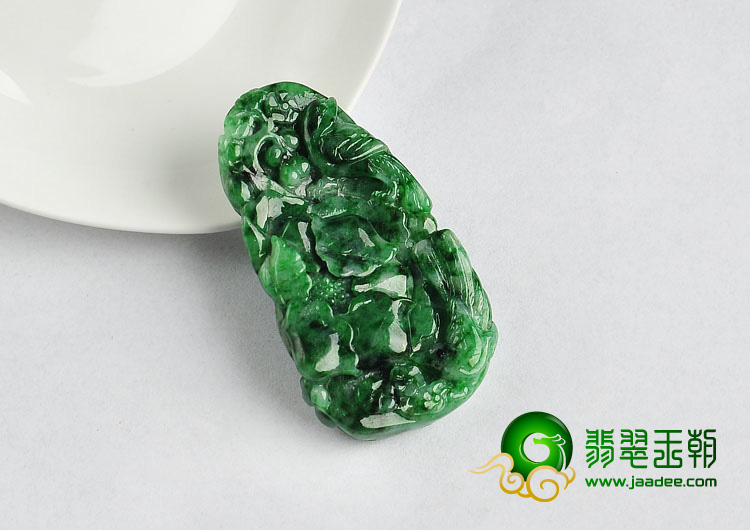 细糯种浓绿缅甸翡翠A货富贵双喜挂件