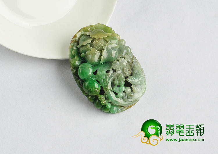 细糯种三彩缅甸翡翠A货富贵花开挂件