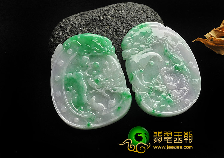 冰种春带彩缅甸翡翠A货龙凤佩挂件（一对）