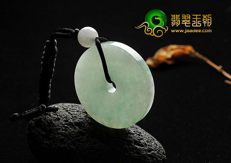 糯冰种豆色缅甸翡翠A货平安扣挂件