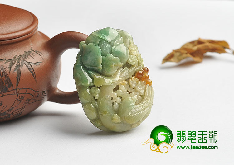 糯冰种三彩缅甸翡翠A货富贵花开挂件