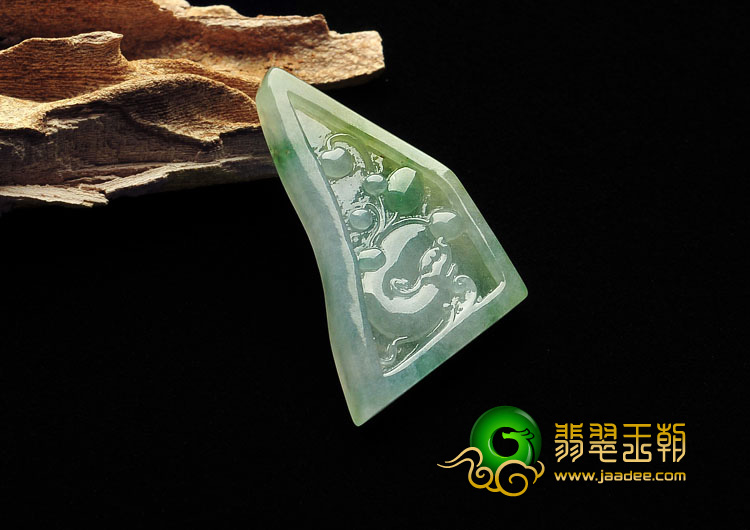 冰种黄加绿缅甸翡翠A货凤牌挂件