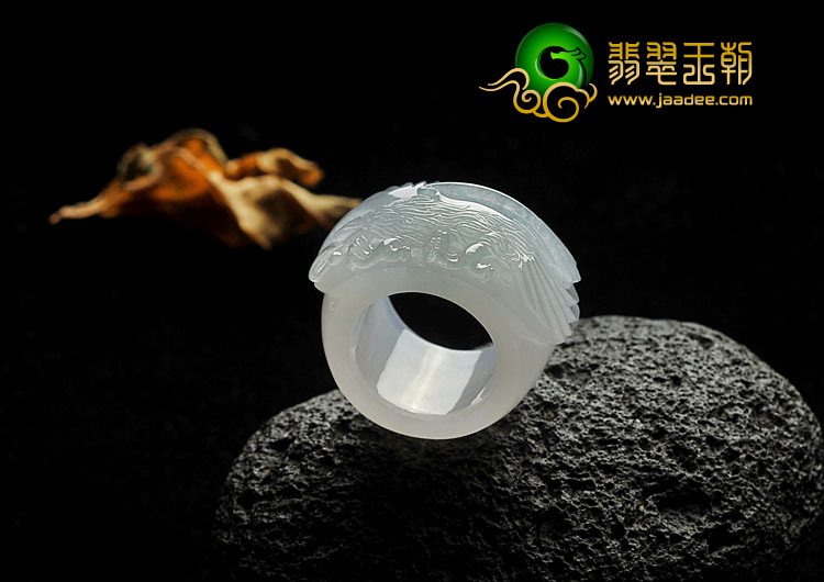 冰种晴水缅甸翡翠A货大展鸿图指环