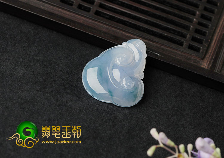 冰种紫罗兰飘花缅甸翡翠A货如意挂件