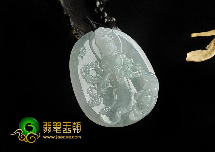 冰种晴水缅甸翡翠A货站观音挂件