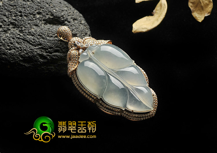 冰种晴水缅甸翡翠A货镶玫瑰金叶子（真钻）