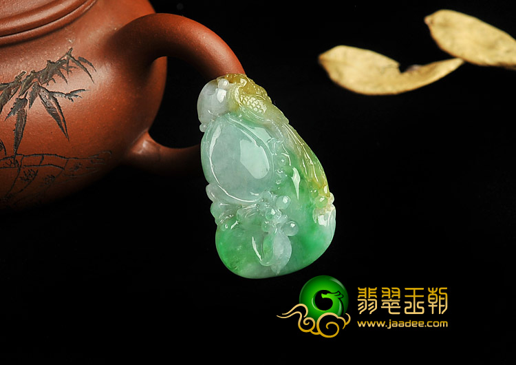 糯冰种黄加绿缅甸翡翠A货花开富贵挂件