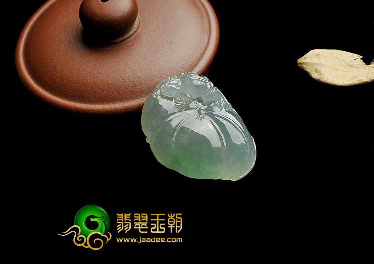 冰种绿晴水缅甸翡翠A货青蛙挂件