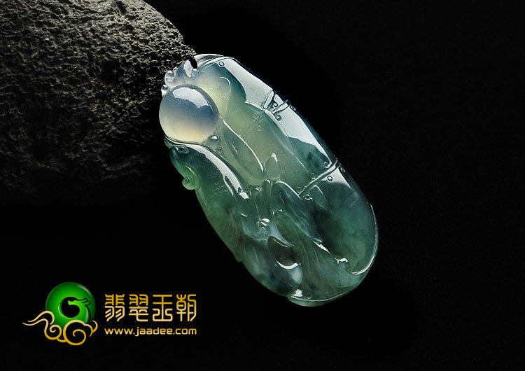 冰种飘花缅甸翡翠A货节节高挂件