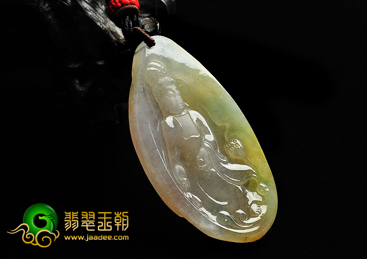 糯冰种三彩缅甸翡翠A货站观音挂件