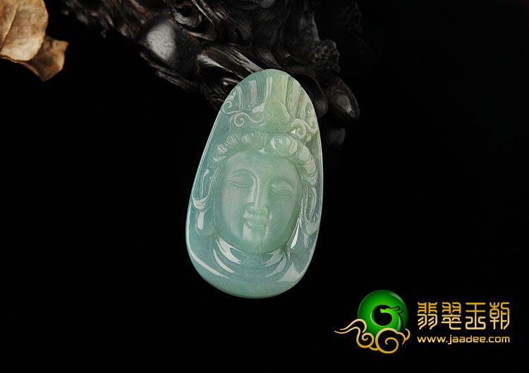 糯冰种晴水缅甸翡翠A货观音头挂件