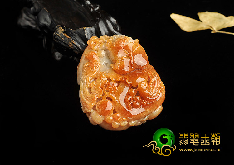 糯冰种红黄翡缅甸翡翠A货富贵双喜挂件
