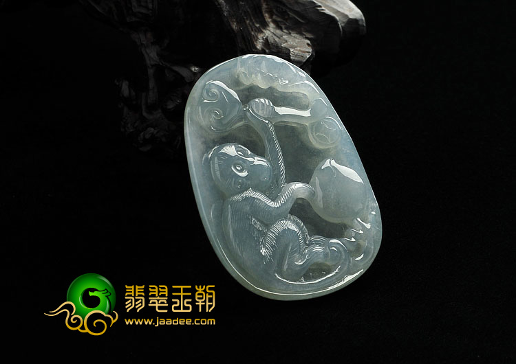冰种晴水缅甸翡翠A货灵猴献寿挂件