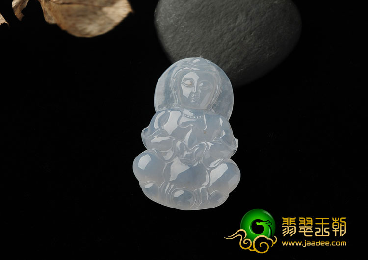 冰种淡晴水缅甸翡翠A货观音挂件
