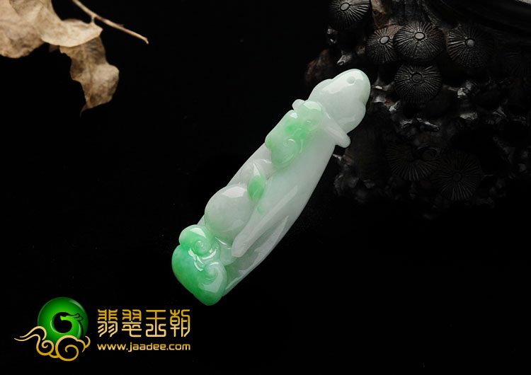 糯冰种飘翠缅甸翡翠A货佛手挂件