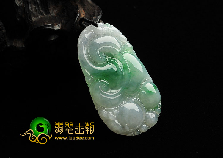 糯冰种飘翠缅甸翡翠A货如意寿挂件