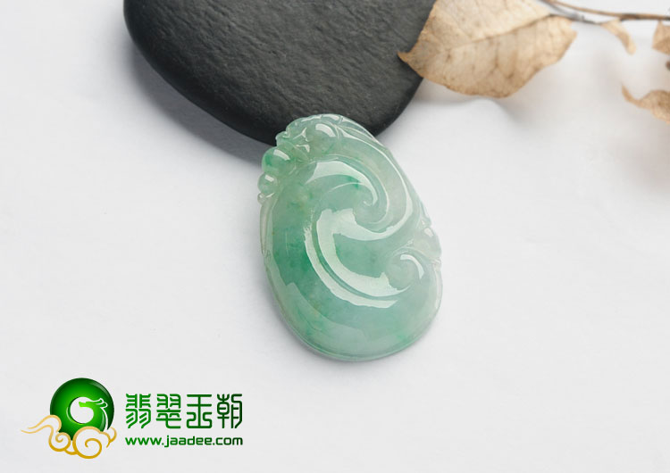 糯冰种飘翠缅甸翡翠A货如意挂件