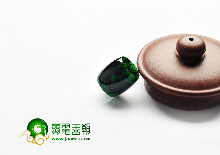 糯冰癣加绿缅甸翡翠A货路路通挂件
