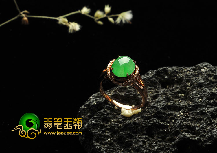 冰种翠色缅甸翡翠A货镶玫瑰金戒指（真钻）