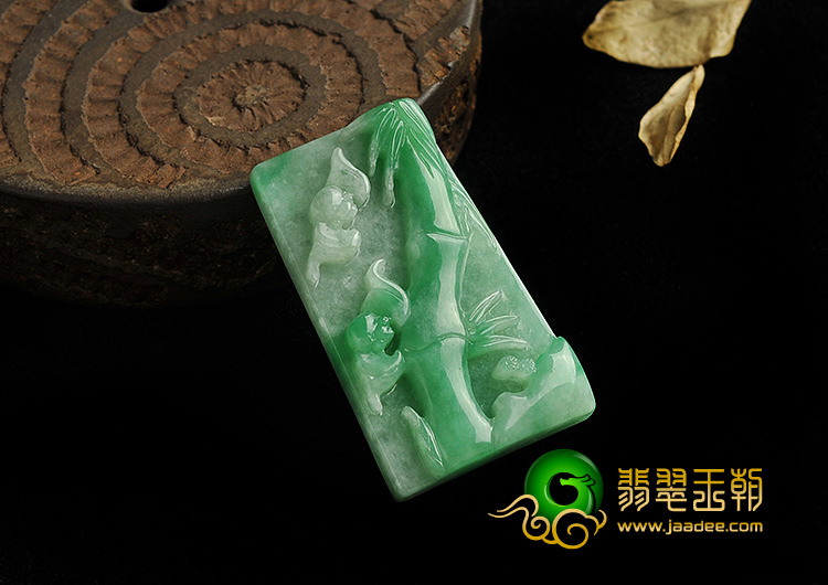 糯冰种翠色缅甸翡翠A货节节高升挂件
